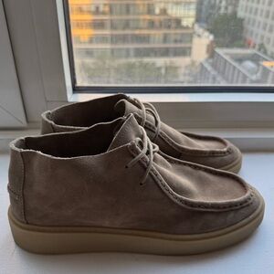 Massimo Dutti Sand Midcut Footwear size 10